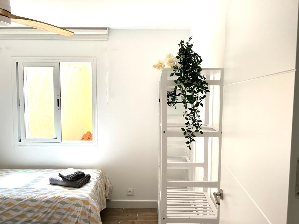 Apartamento Los Lances En Primera Linea De Playa Con Piscina Тарифа Екстериор снимка